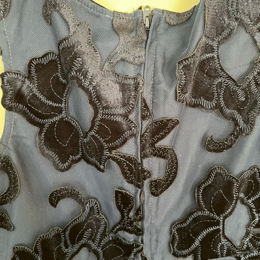 - Children’s Place dress sleeveless- navy/black, size 5